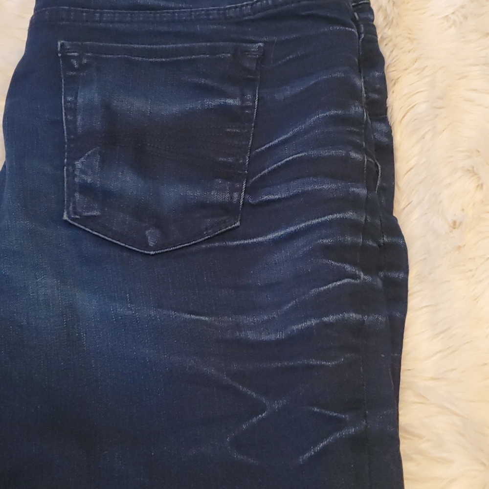 Jeans - Picture 3 of 4